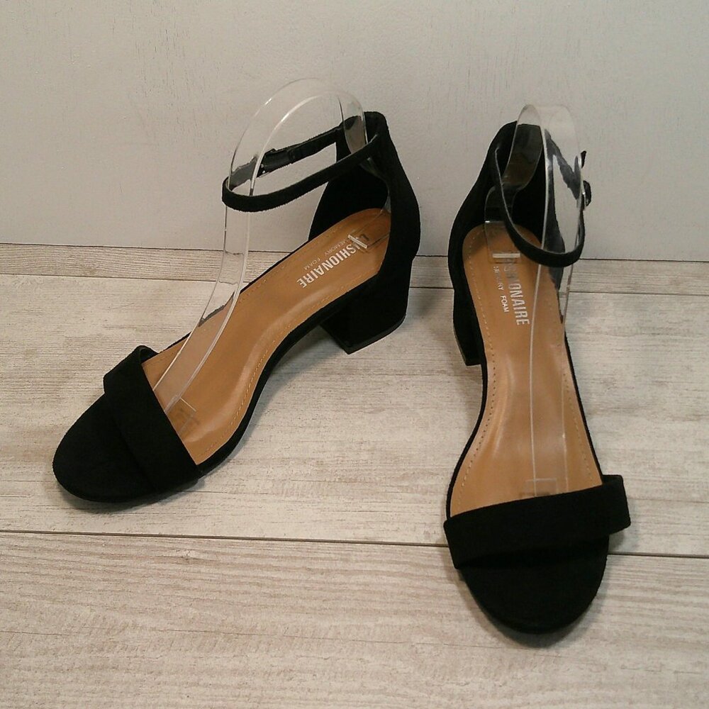 CUSHIONAIRE Sexy Alba one band Block heel Ankle Strap Comfort Sandal Size 7.5